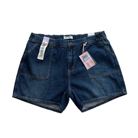 Wax Jean Plus Woman Dark Wash Pockets Denim Jean Skater Shorts Size 3X NEW - Picture 1 of 13